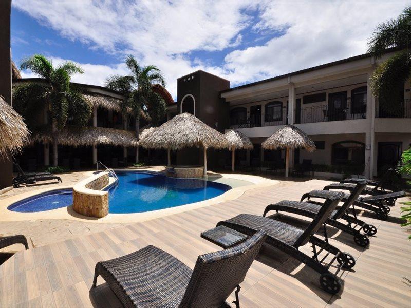 Hotel Colono Beach Coco Bagian luar foto